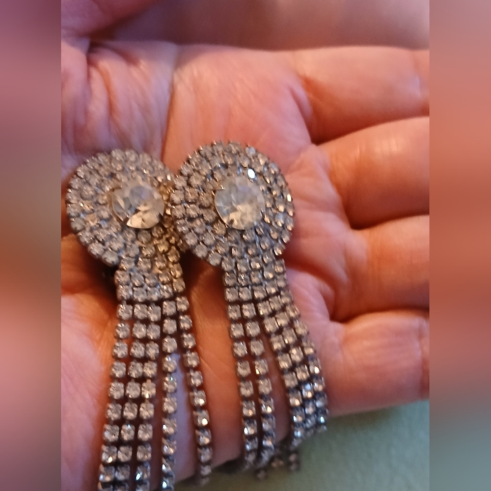 Vintage Rhinestone Chandelier Earrings Clipons Prong Set Stones - Picture 7 of 9